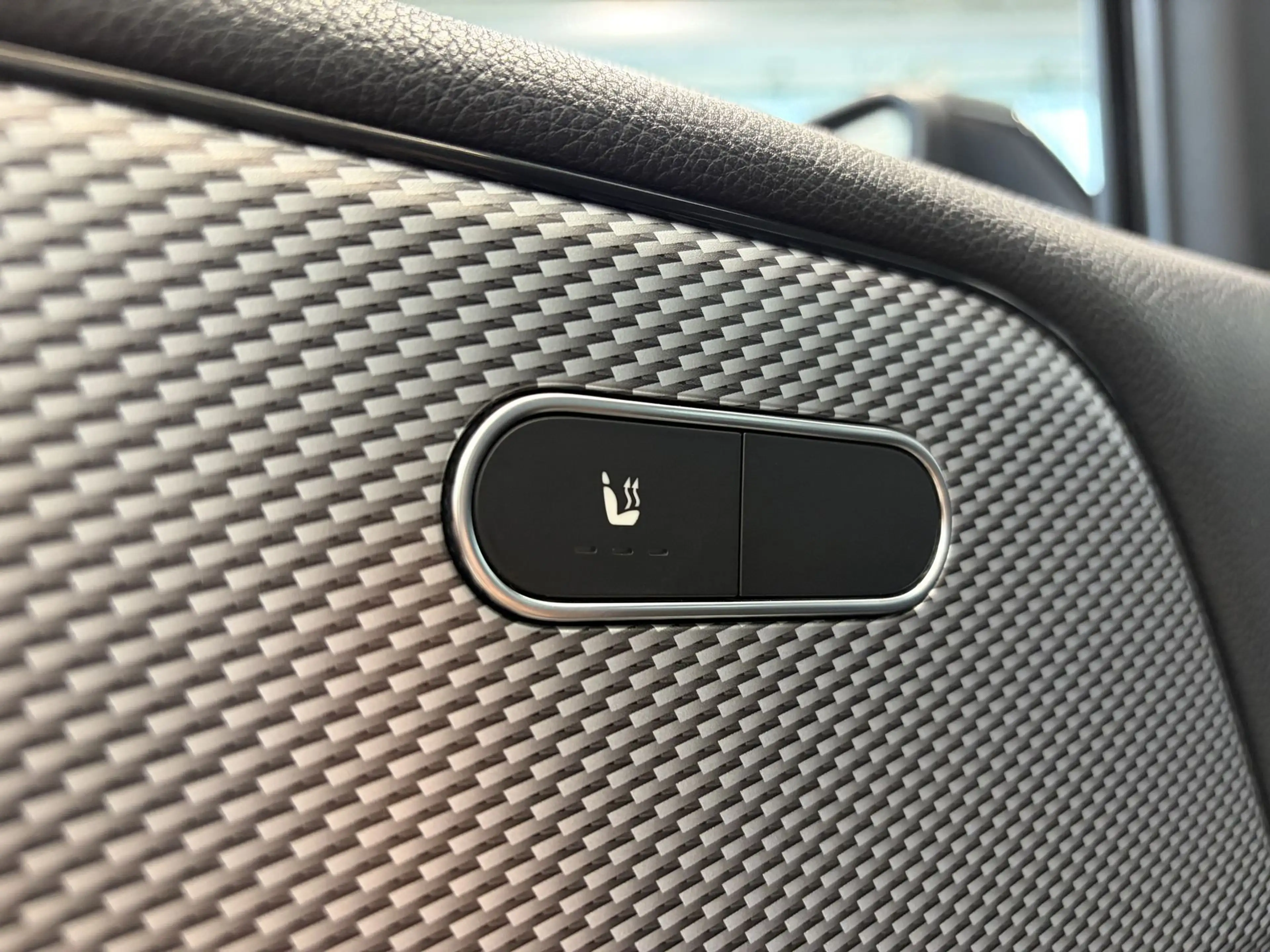 Mercedes-Benz B 160 Automaat / Camera / Trekhaak / Navigatie / Verwarmde Zetels / — photo 14