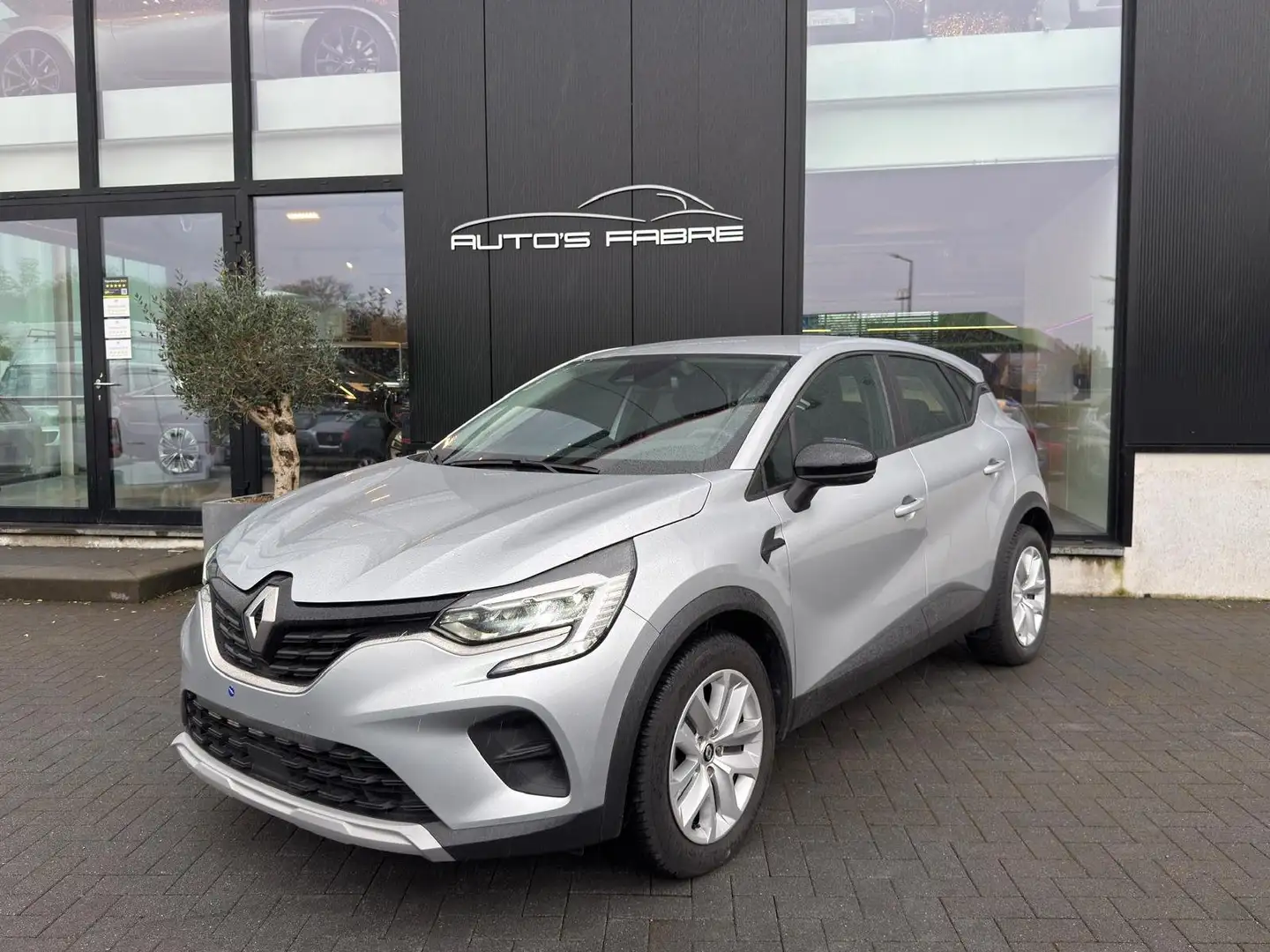 Renault Captur 1.0 TCe Nieuwstaat 22000km GPS Zilver - 1
