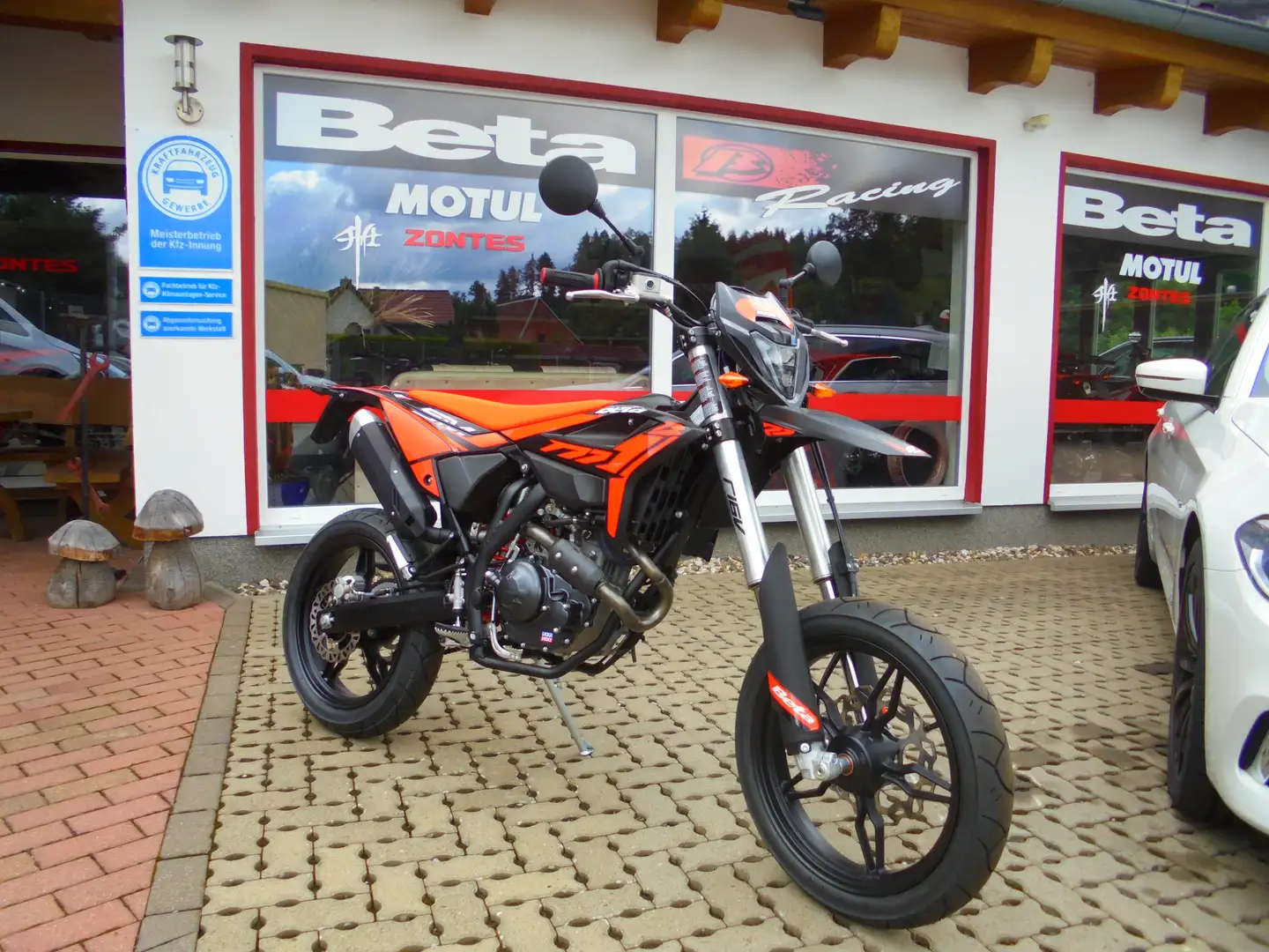Beta R 125 R 125T Noir - 1