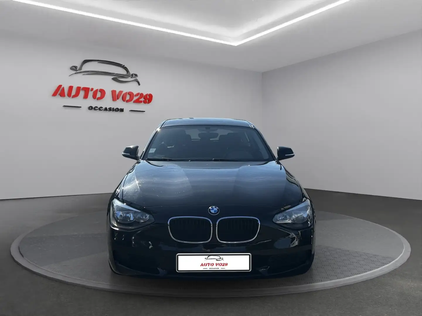 BMW 114 (F21/F20) 114 I 102CH 3P Noir - 2