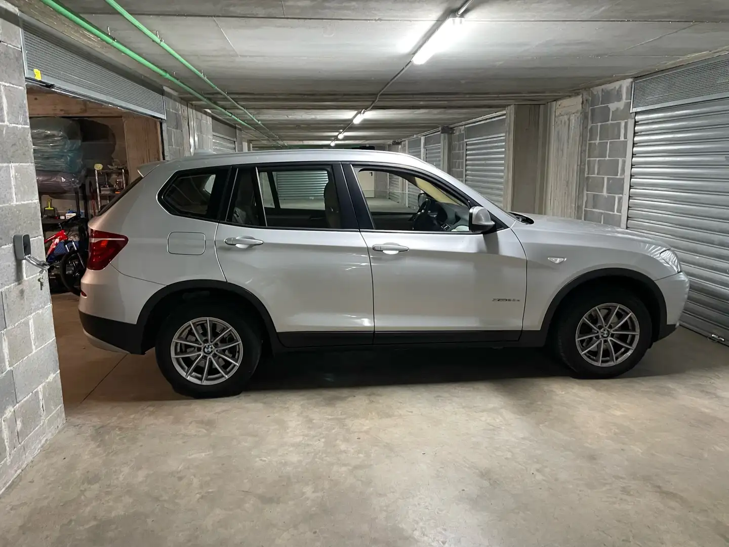 BMW X3 xdrive20d Futura - 2