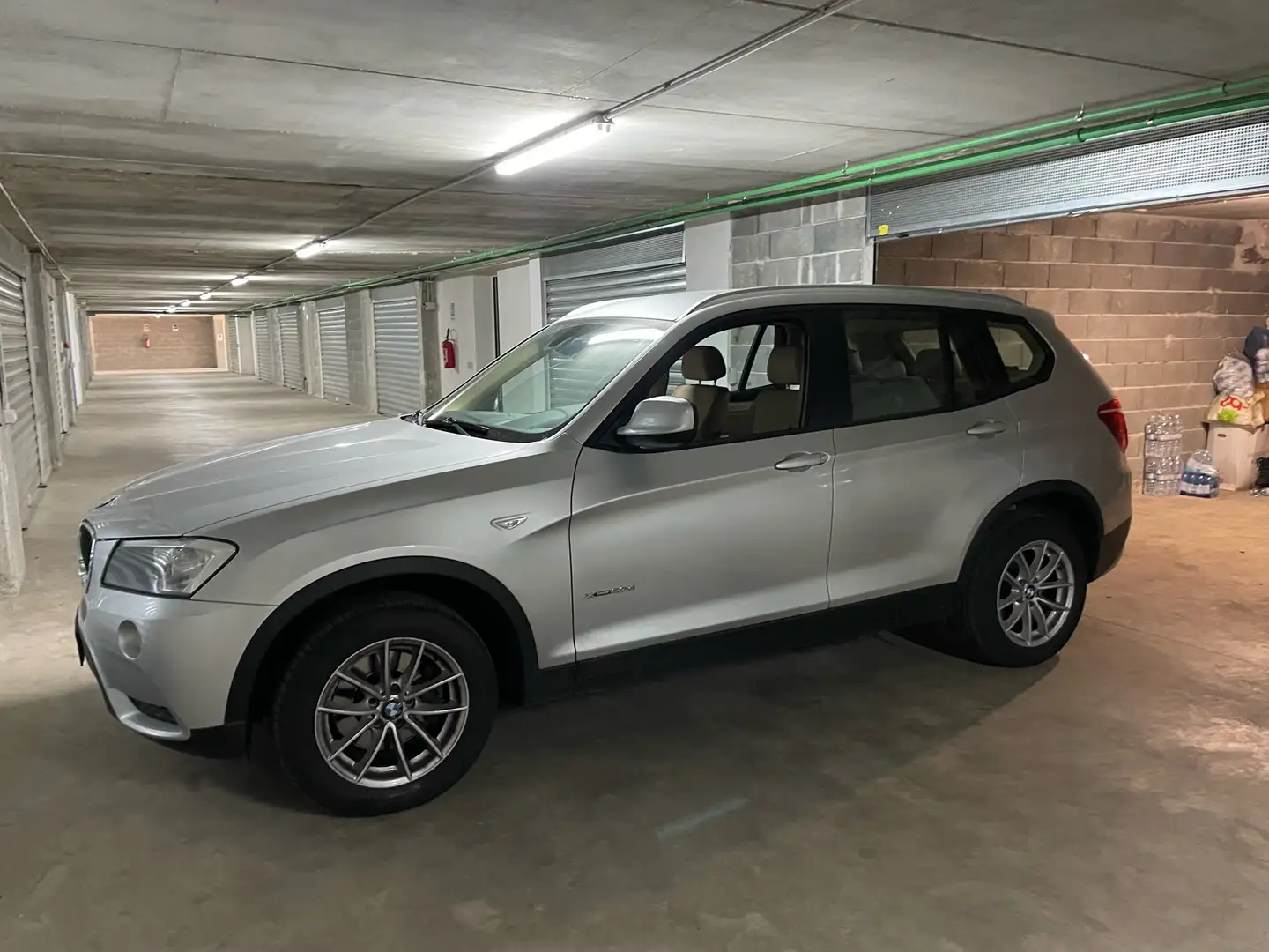 BMW X3 xdrive20d Futura - 1