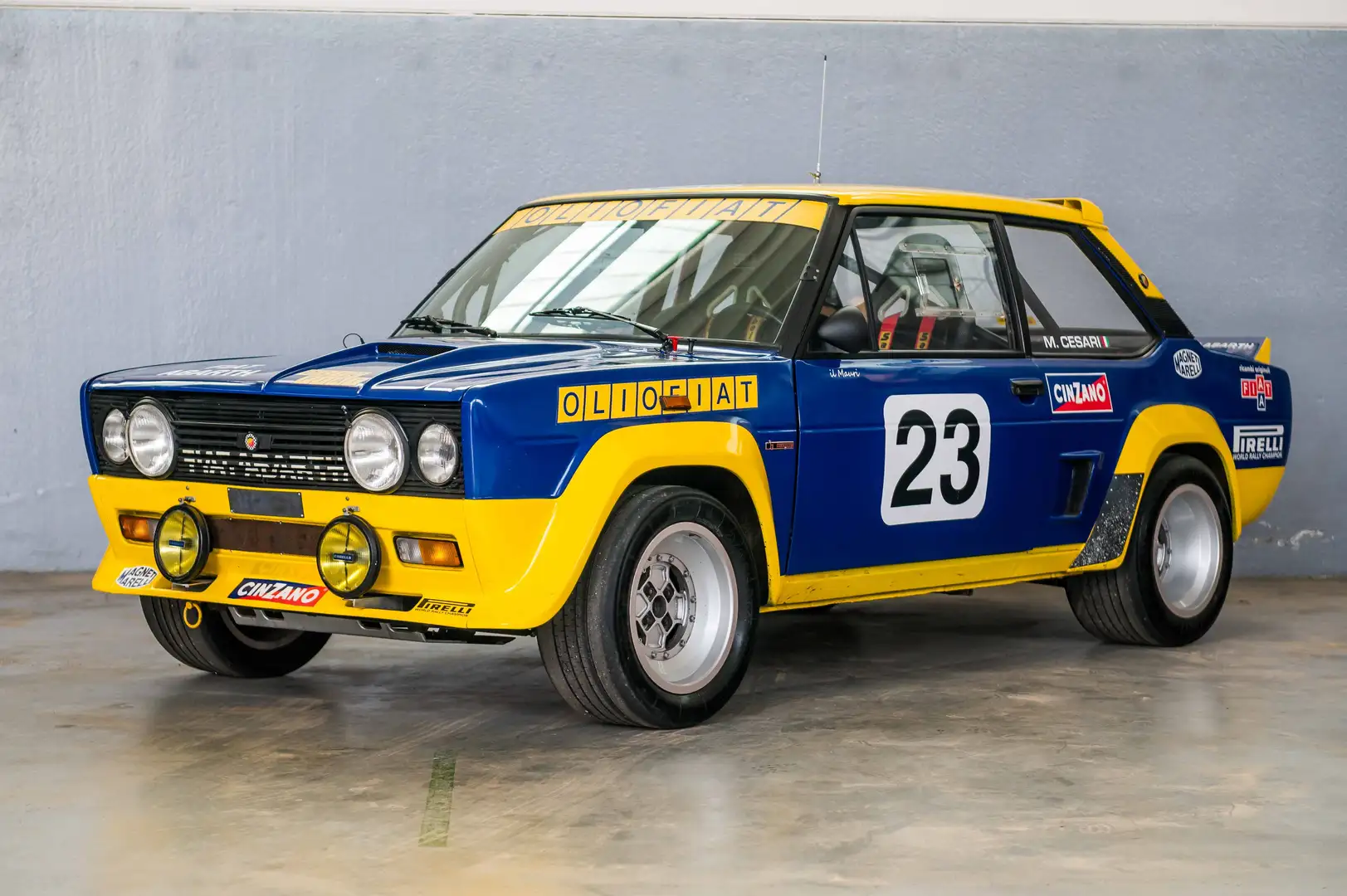 Fiat 131 Allestimento “Abarth” Modrá - 1