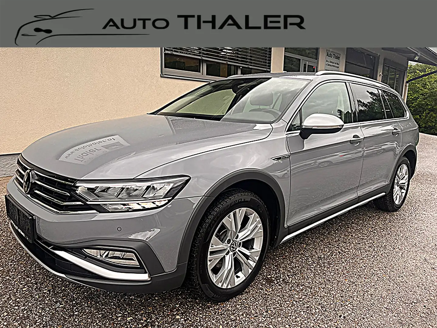 Volkswagen Passat Alltrack 2,0 TDI SCR 4Motion DSG Grau - 1
