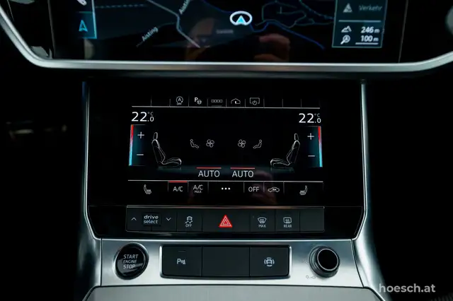 Audi A6 view 14
