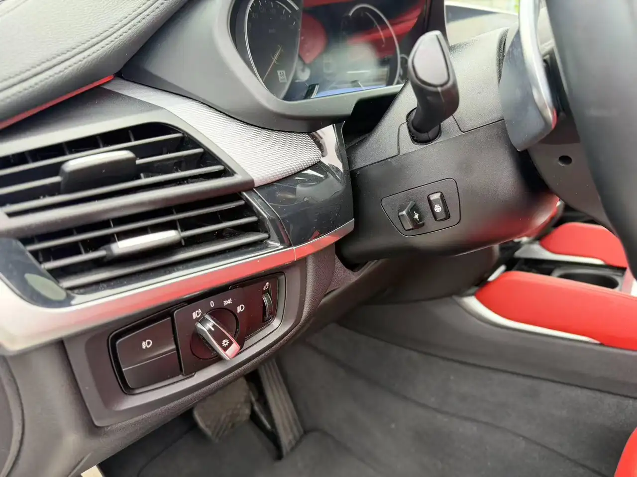 BMW X6 снимка BMW X6
