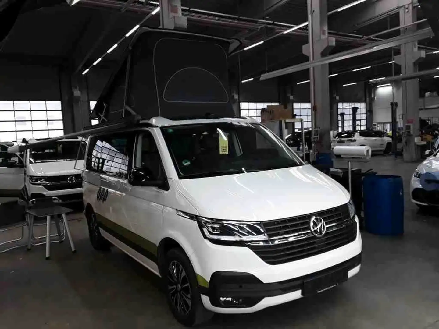 Volkswagen T6 California T6.1 California Beach Camper*STANDH*R-CAM*NAVI* Biały - 2