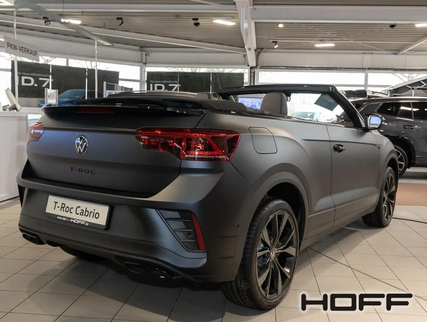 Volkswagen T-Roc Cabriolet 1.5 TSI DSG R-Line EditionBlack plus Noir - 2