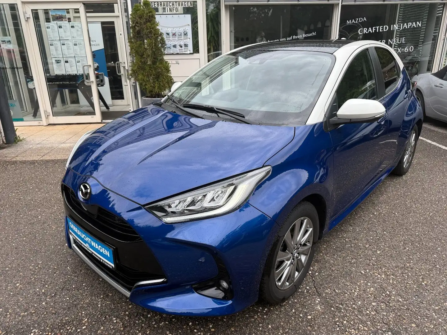Mazda 2 Hybrid Lim. Select,AT,2-Farbig,Unfallfrei,1.Ha Blauw - 2