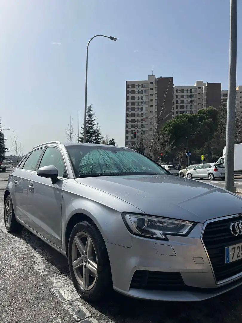 Audi A3 A3 Sportback 30 TDI Design S tronic 85kW Design Gris - 1