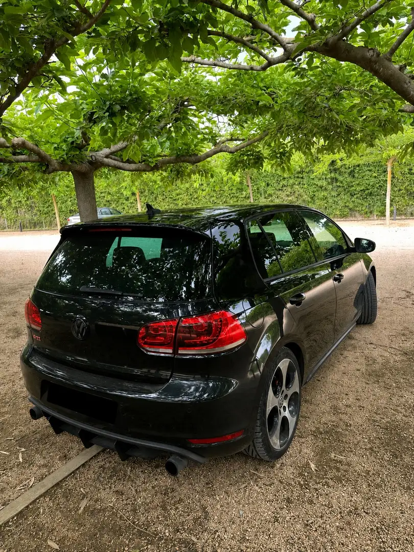 Volkswagen Golf GTI 2.0 TSI DSG Negro - 2