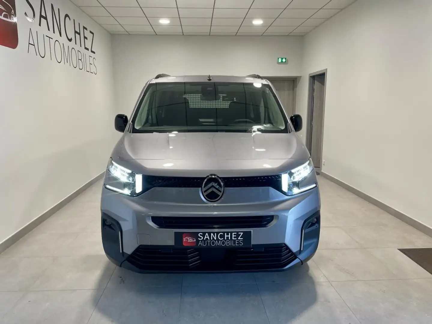 Citroen Berlingo 1.5 BLUEHDI 130 EAT8 N1 MAX Gris - 2
