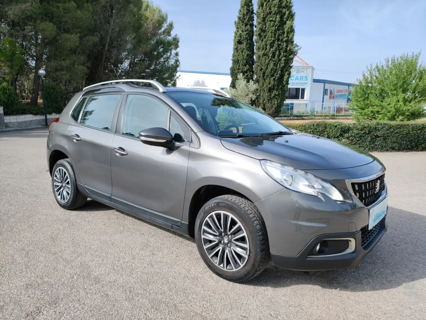 Peugeot 2008 1.6 BlueHDI Allure 100 Brun - 2