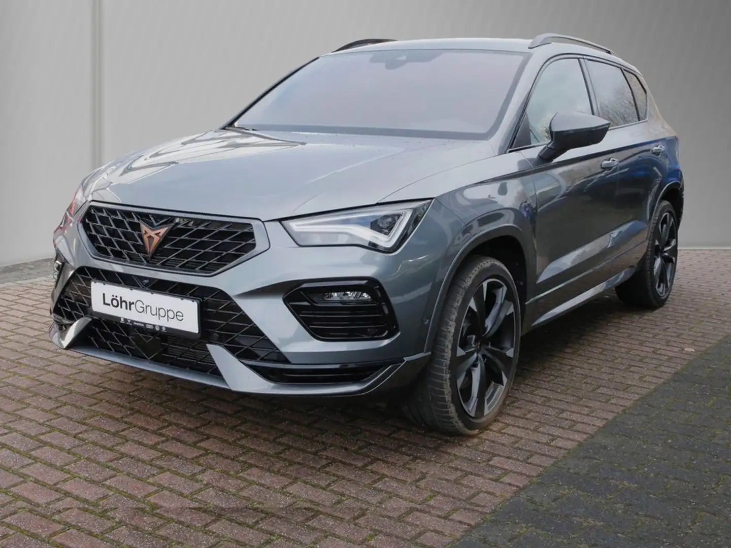 CUPRA Ateca VZ 2.0 TSI 4Drive 19" Navi+VC ACC LED 360°Kam+R... Grau - 2