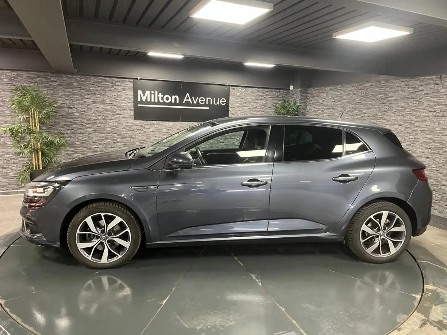 Renault Megane Mégane 1.6 Energy dCi - 130  Intens Gris - 2