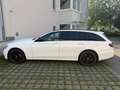 Mercedes-Benz E 300 de 4Matic T 9G-TRONIC AMG Line - thumbnail 4