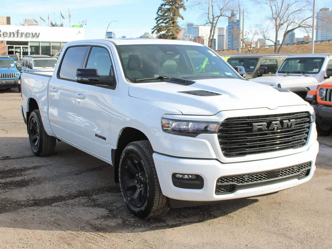 RAM 1500 снимка RAM 1500