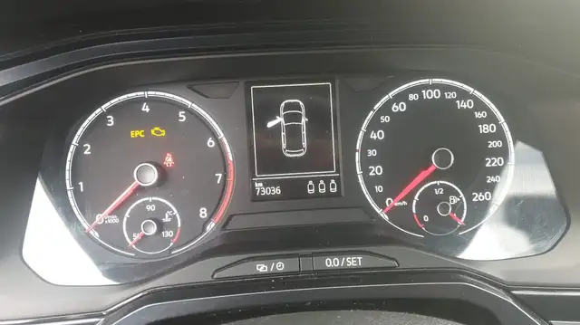 Volkswagen Polo view 14