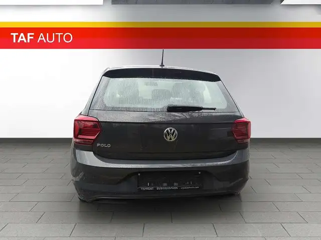 Volkswagen Polo view 7