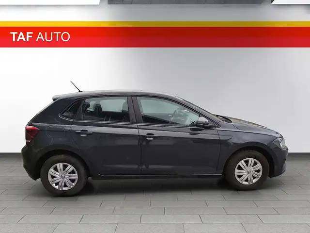 Volkswagen Polo view 6