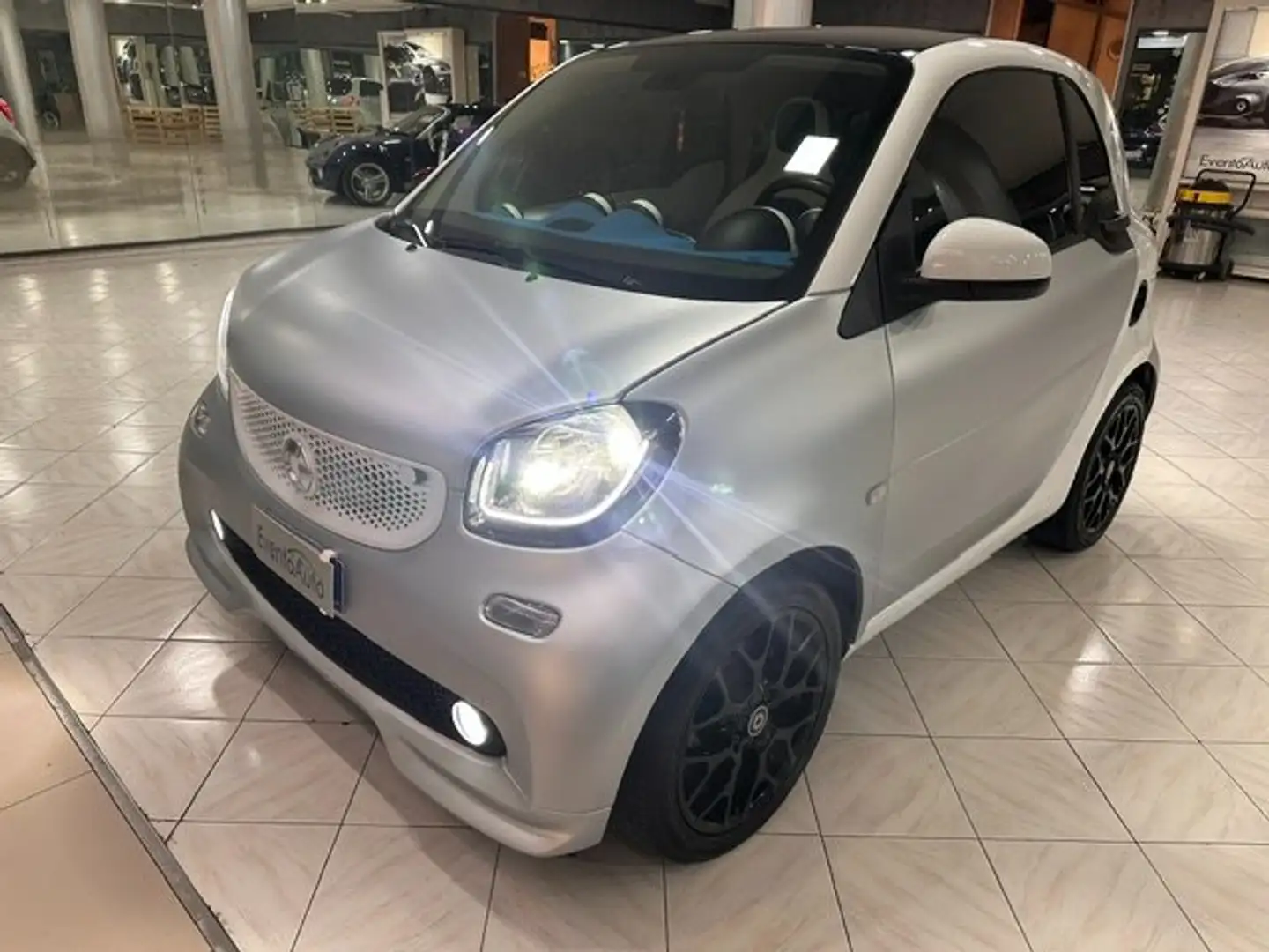 smart forTwo 1.0 Proxy 71cv twinamic Argent - 1