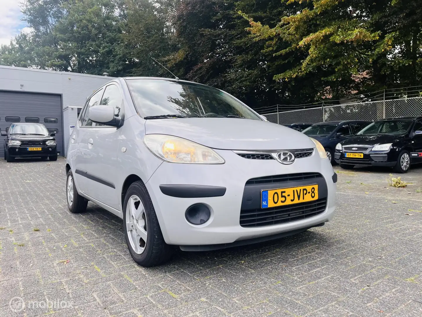 Hyundai i10 1.25i i-Catcher 5 deurs / APK 09-2026 / Zuinig Gris - 2