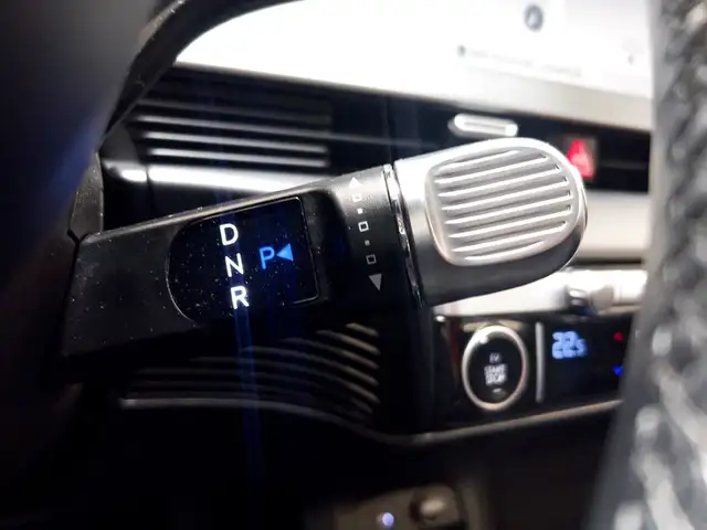 Hyundai Ioniq 5 view 11