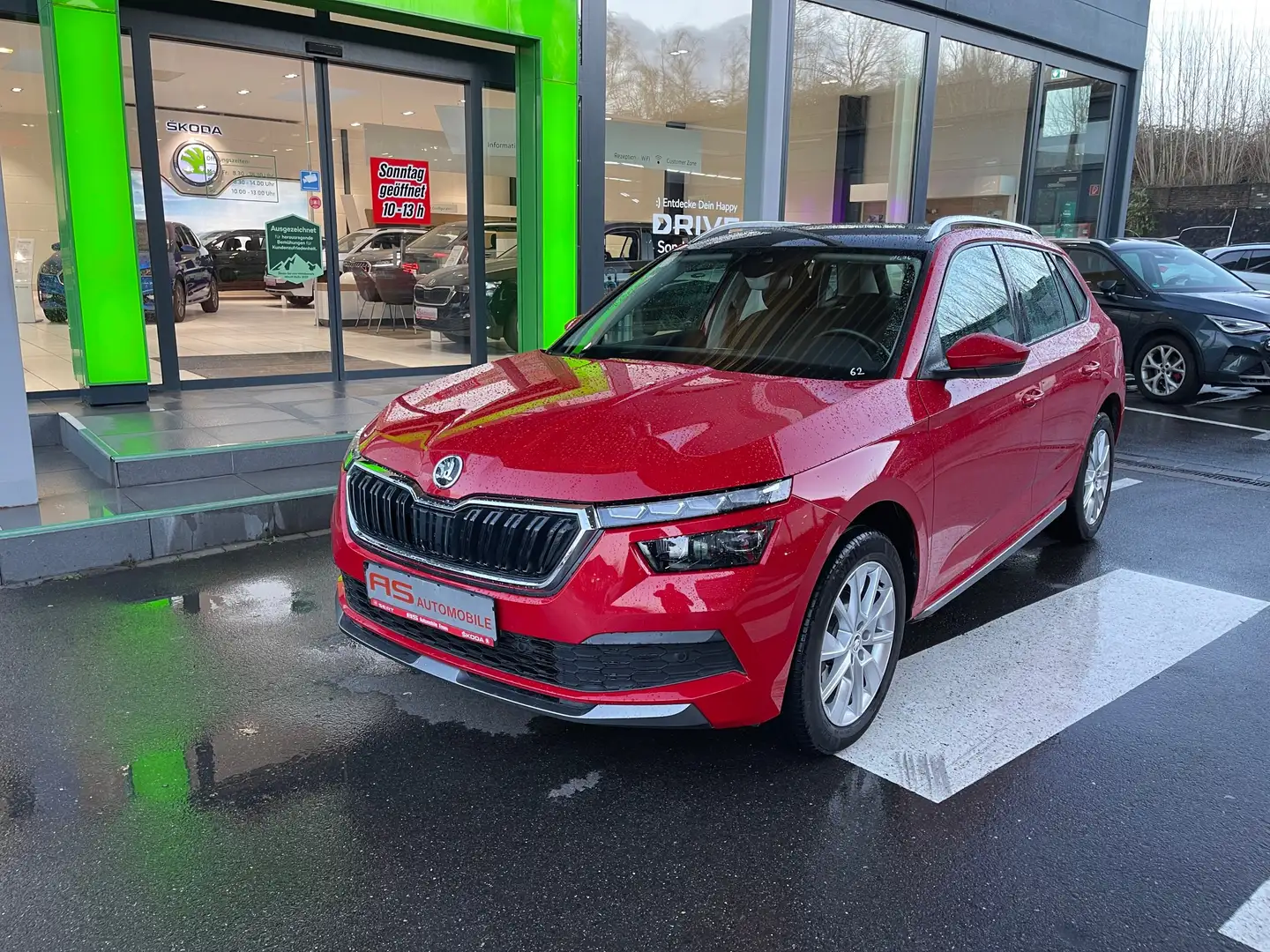 Skoda Kamiq Style mit Panoramadach und NAVI Rot - 1