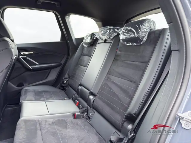 BMW X1 view 10