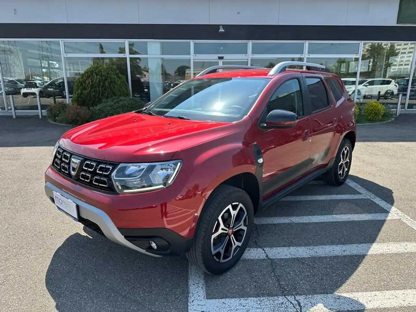 Dacia Duster 1.6 SCe GPL 115 CV Techroad 4x2 Rosso - 1