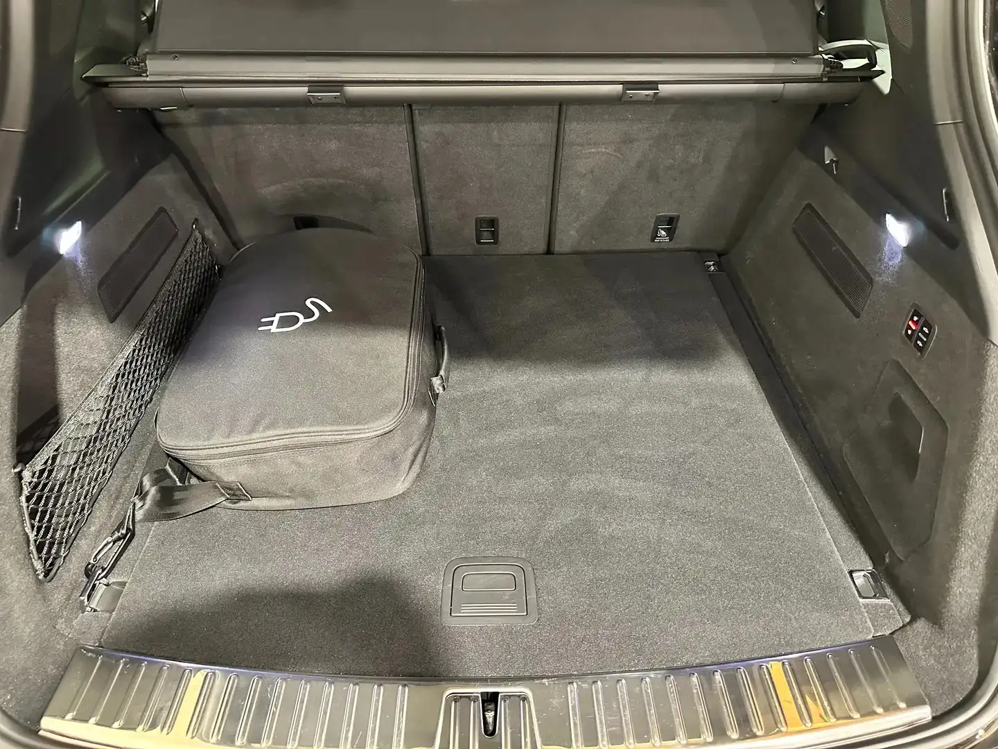 Porsche Cayenne Cayenne III E-Hybrid PHEV 17,9 kWh Aut. Schwarz - 2