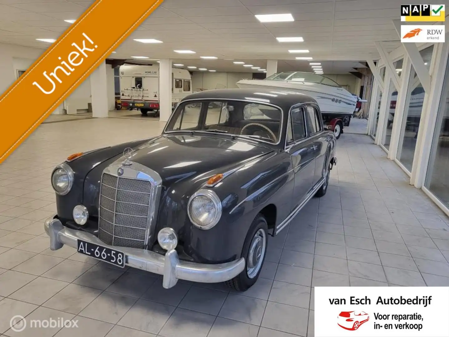 Mercedes-Benz 220 S Grau - 1