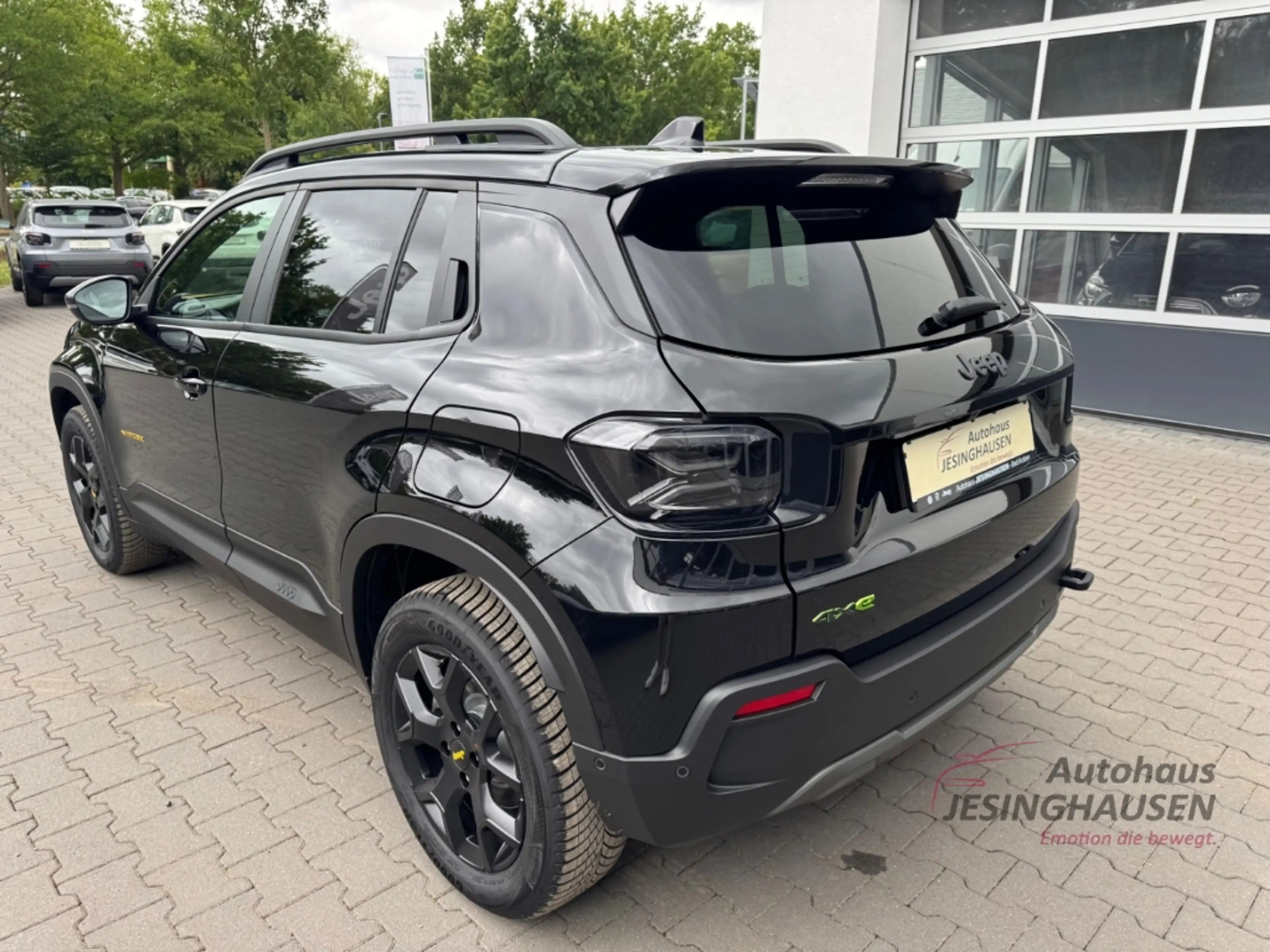 Jeep Avenger The North Face MHEV 4xe Navi Carpl RFK Sitzh. Digi — photo 10