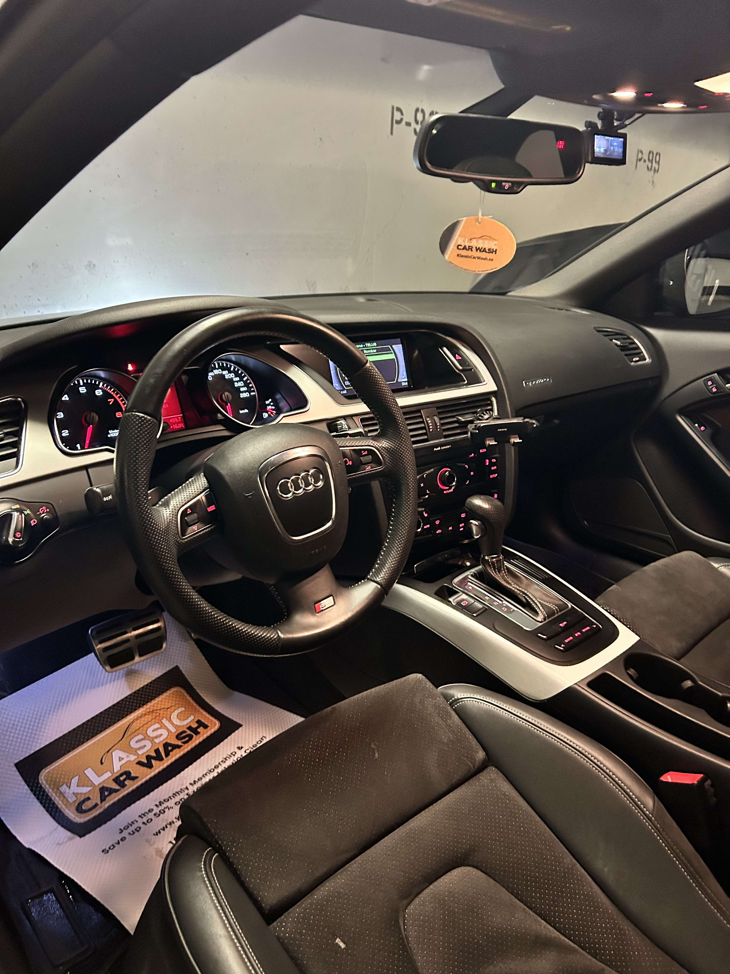 2012 Audi A5 Premium thumb 7