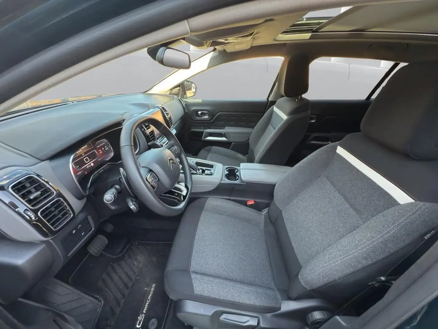 Citroen C5 Aircross 2.0 Blue-HDI 180 Feel LED, Sch.-dach Gris - 2