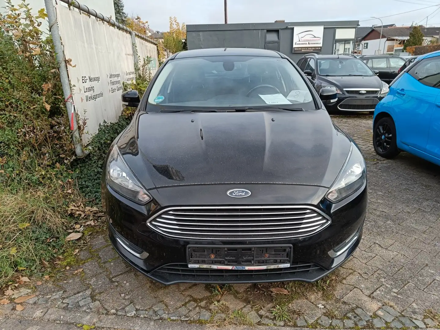 Ford Focus Turnier Titanium Schwarz - 1