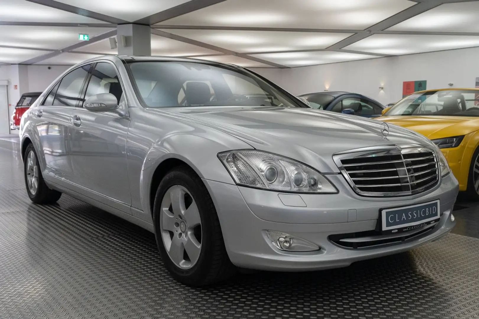 Mercedes-Benz S 500 S -Klasse Lim. S 500 4Matic L Silber - 2