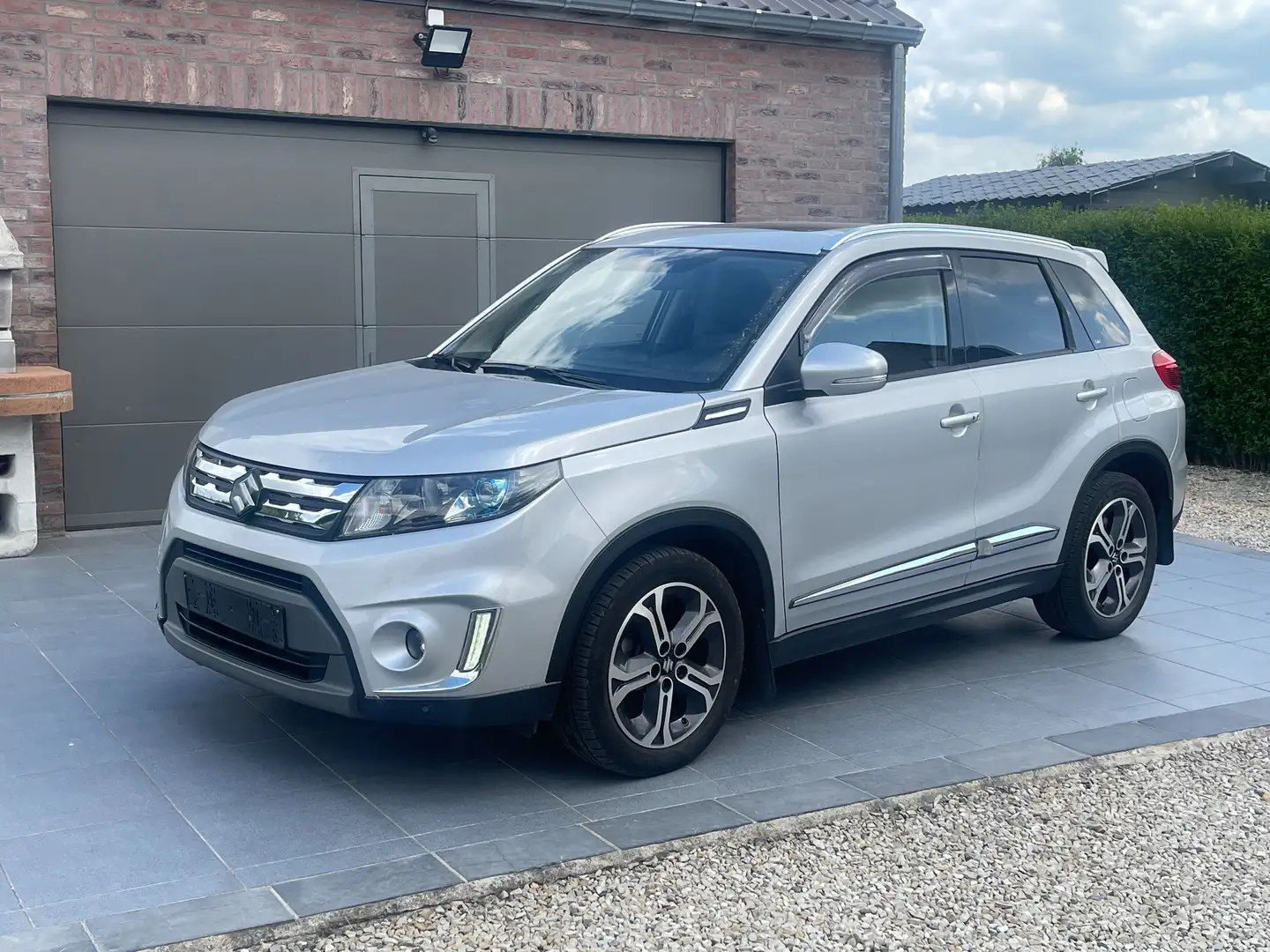 Suzuki Vitara 1.6i 4x2 GLX A/T Argent - 1