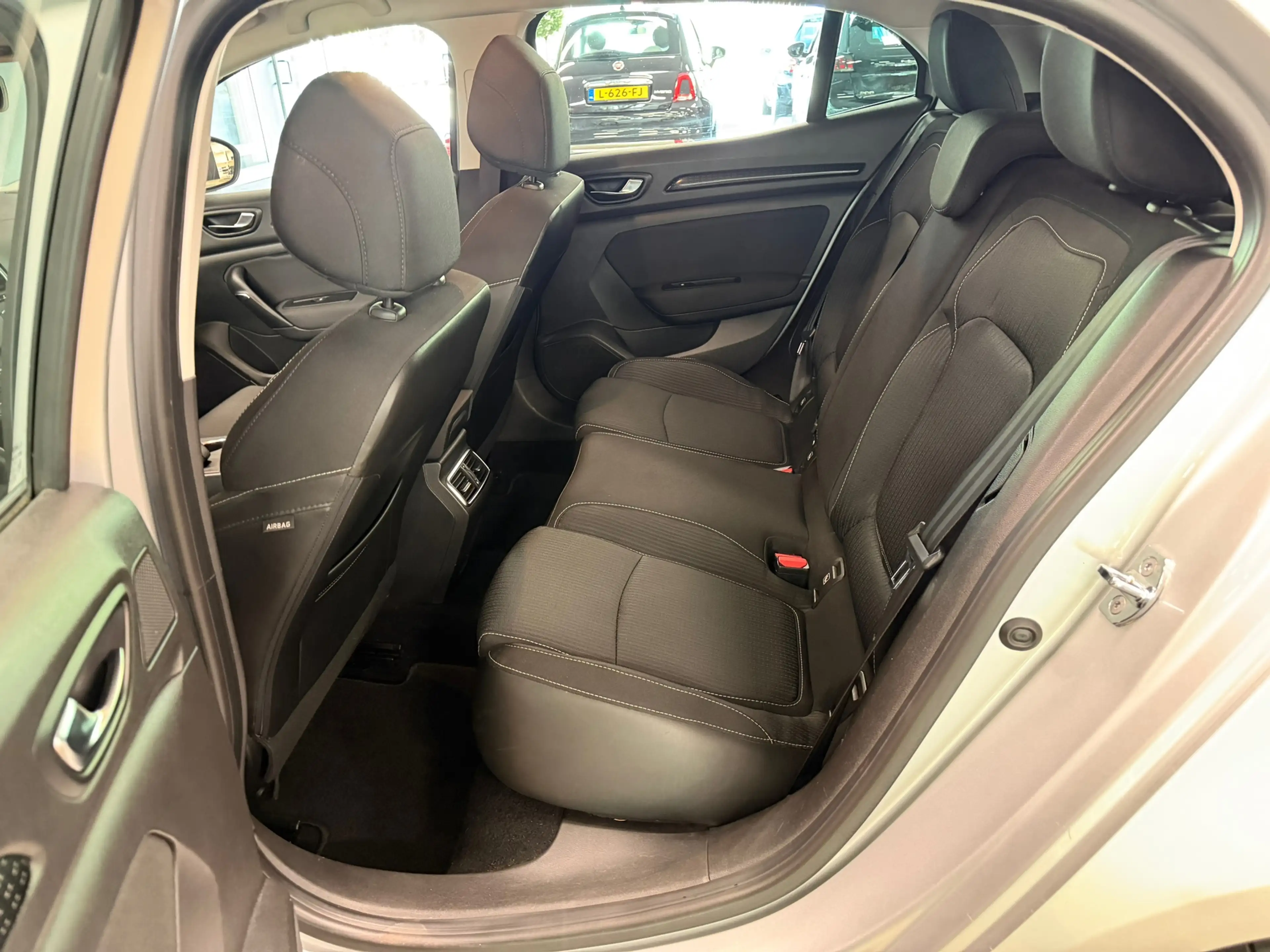 Renault Megane 1.2 TCe Zen NAVI|CRUISE|CLIMA — photo 11