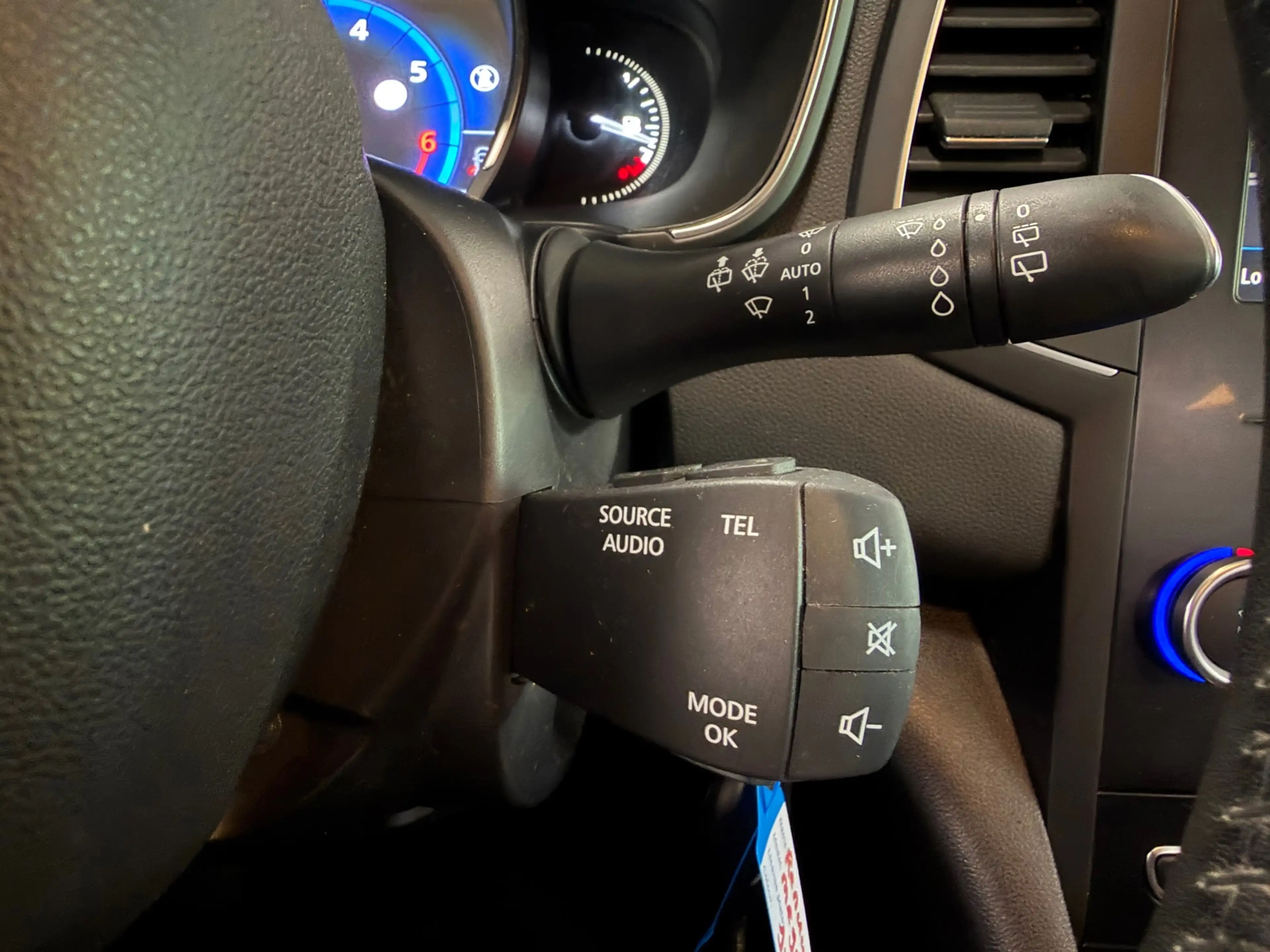 Renault Megane 1.2 TCe Zen NAVI|CRUISE|CLIMA — photo 14