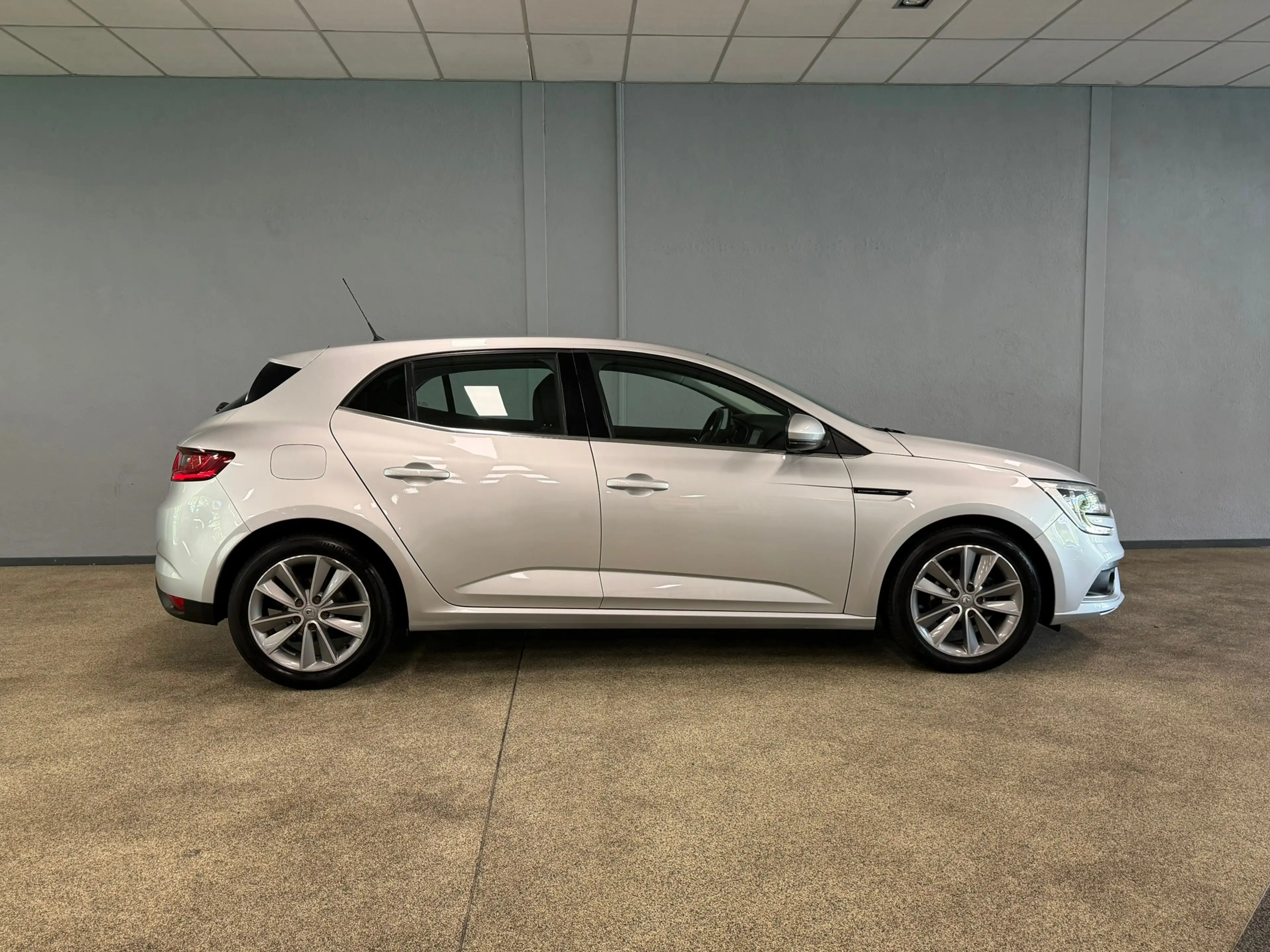 Renault Megane 1.2 TCe Zen NAVI|CRUISE|CLIMA — photo 7