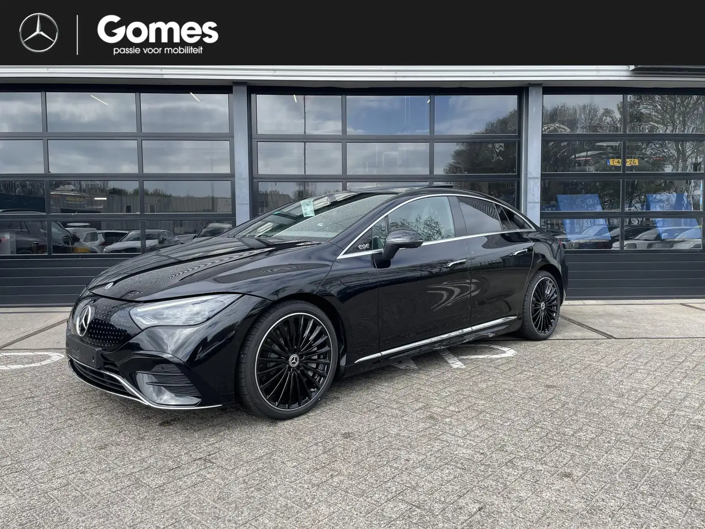 Mercedes-Benz EQE 300 Sport Edition LIMITED | AMG Line | Premium Pakket Zwart - 1