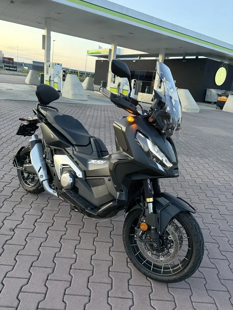 Honda X-ADV Honda X-ADV 750 (2024) – uitgerust met veel opti Zwart - 2