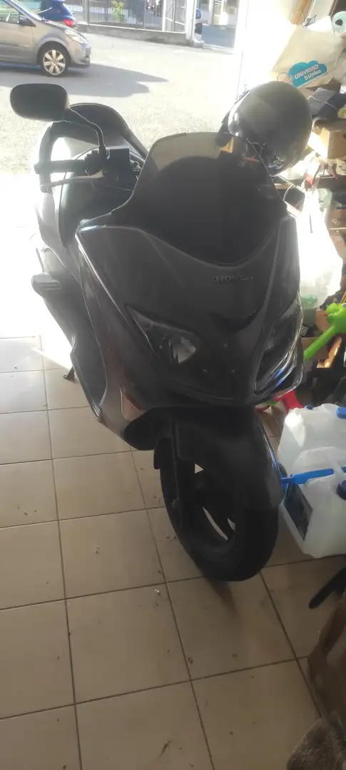 Honda Forza 250 CO.LTD MF08 VAR.1 VERS.1 Šedá - 2