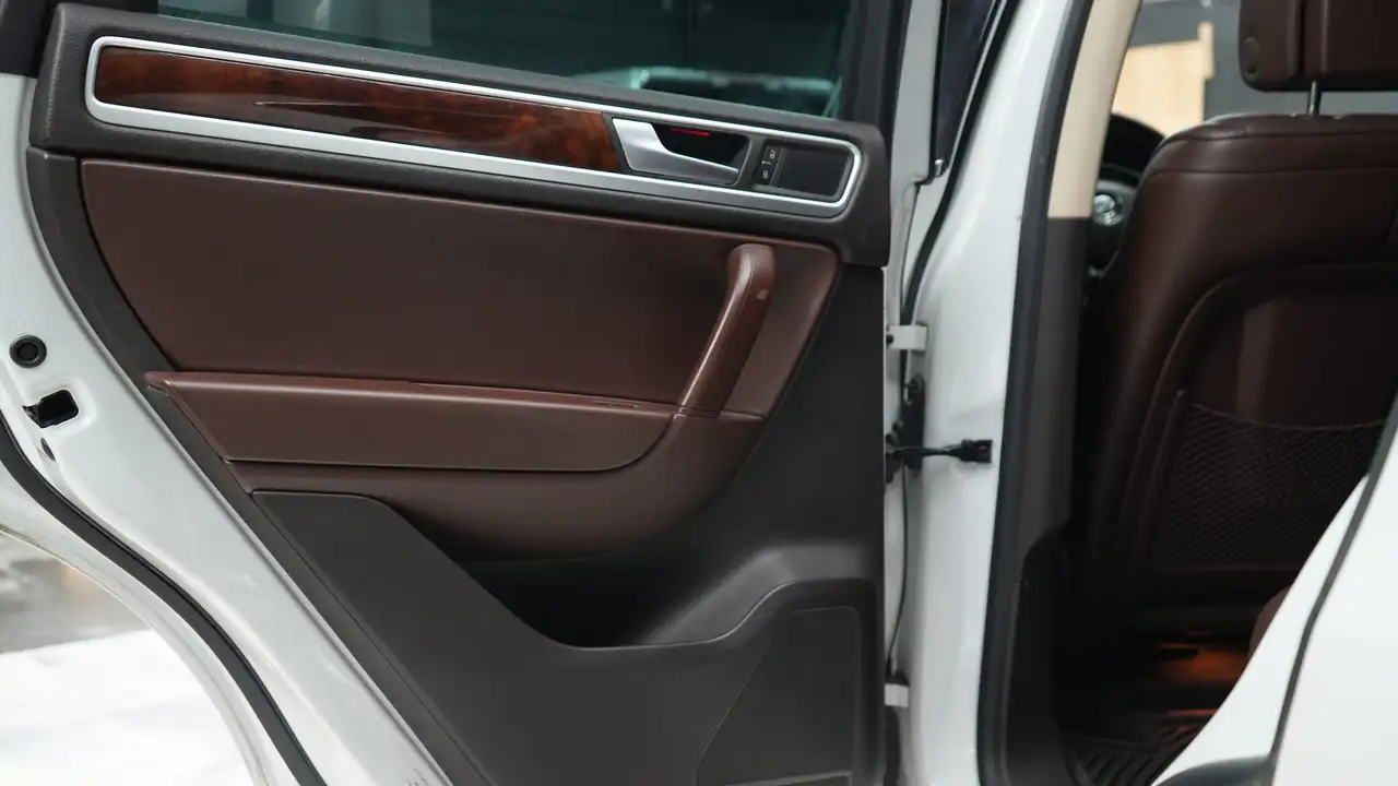Volkswagen Touareg снимка Volkswagen Touareg