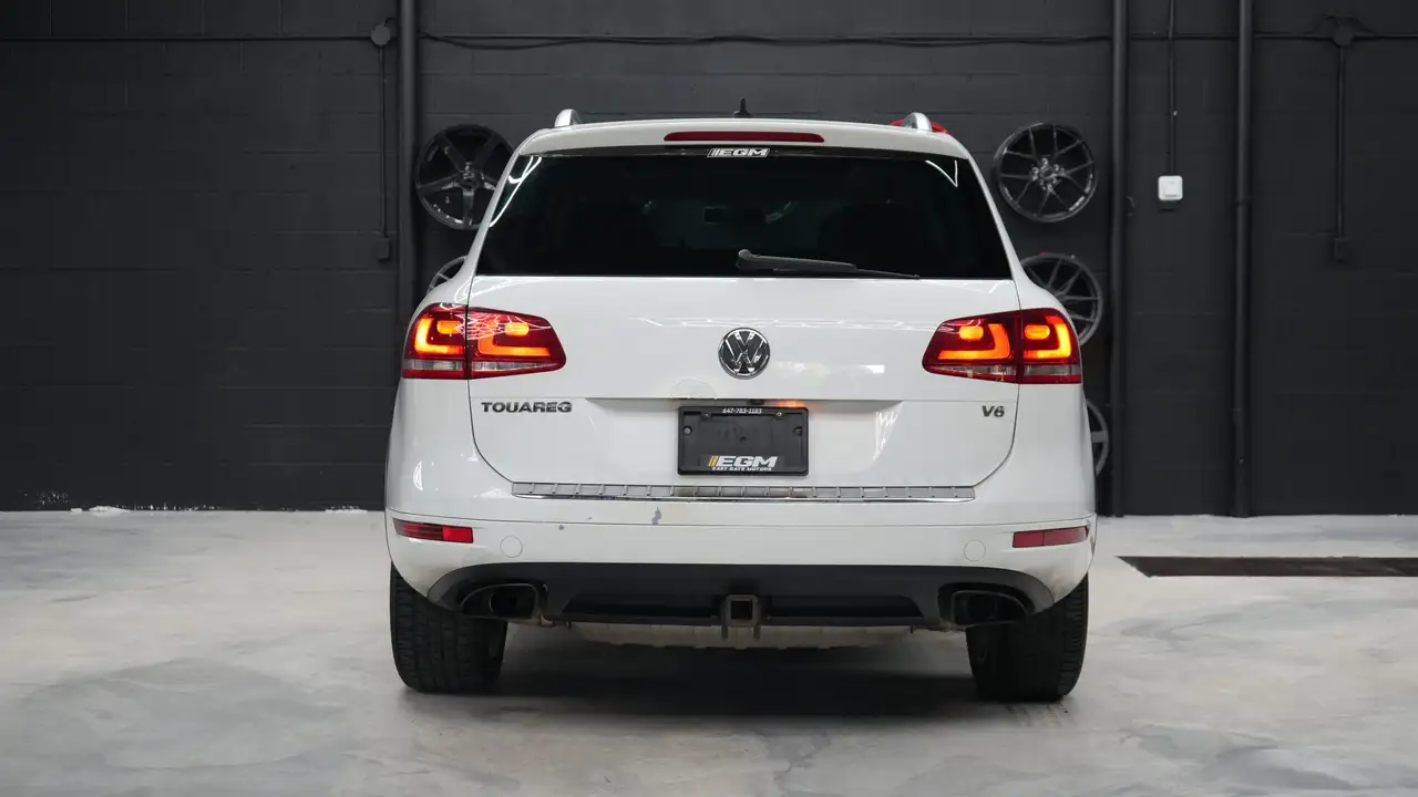 Volkswagen Touareg снимка Volkswagen Touareg