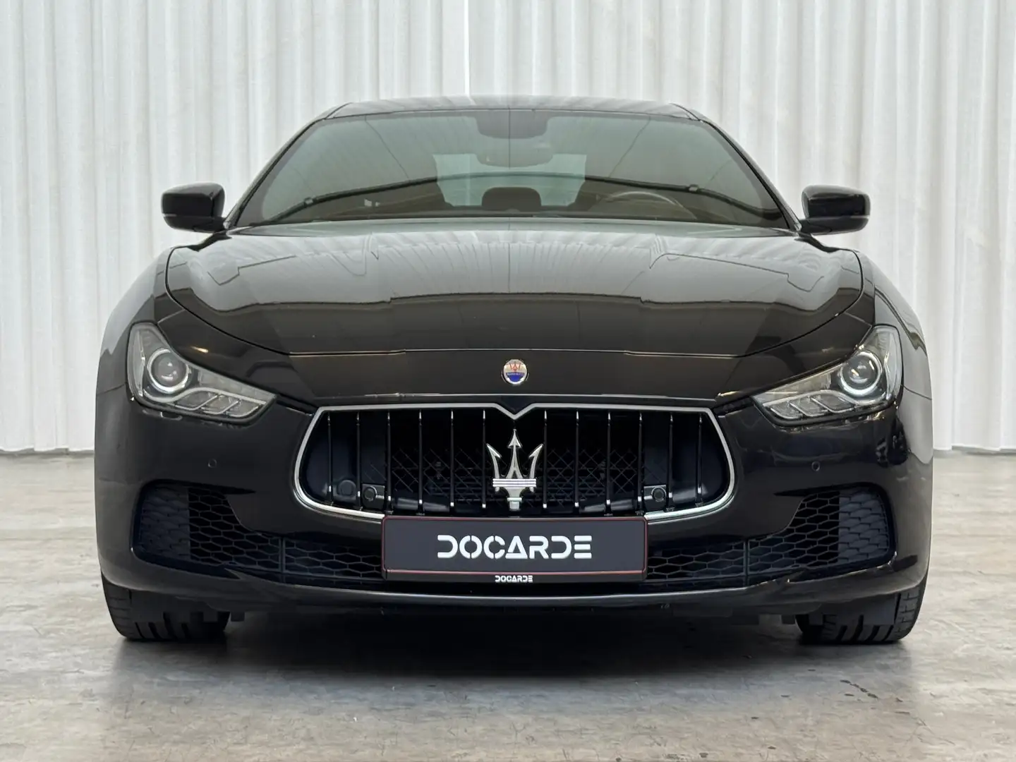 Maserati Ghibli 3.0 V6 Turbo | CarPlay | Leder | Keyless | 21" Zwart - 2