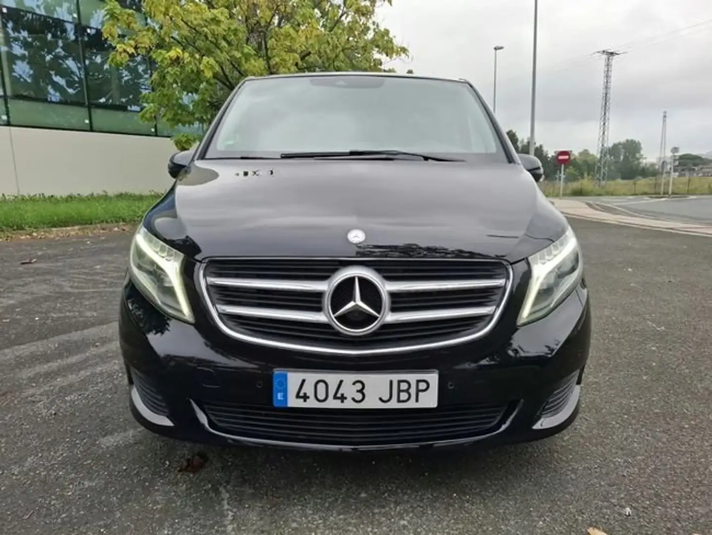 Mercedes-Benz V 220 220CDI Largo Avantgarde 7G Tronic Negro - 2