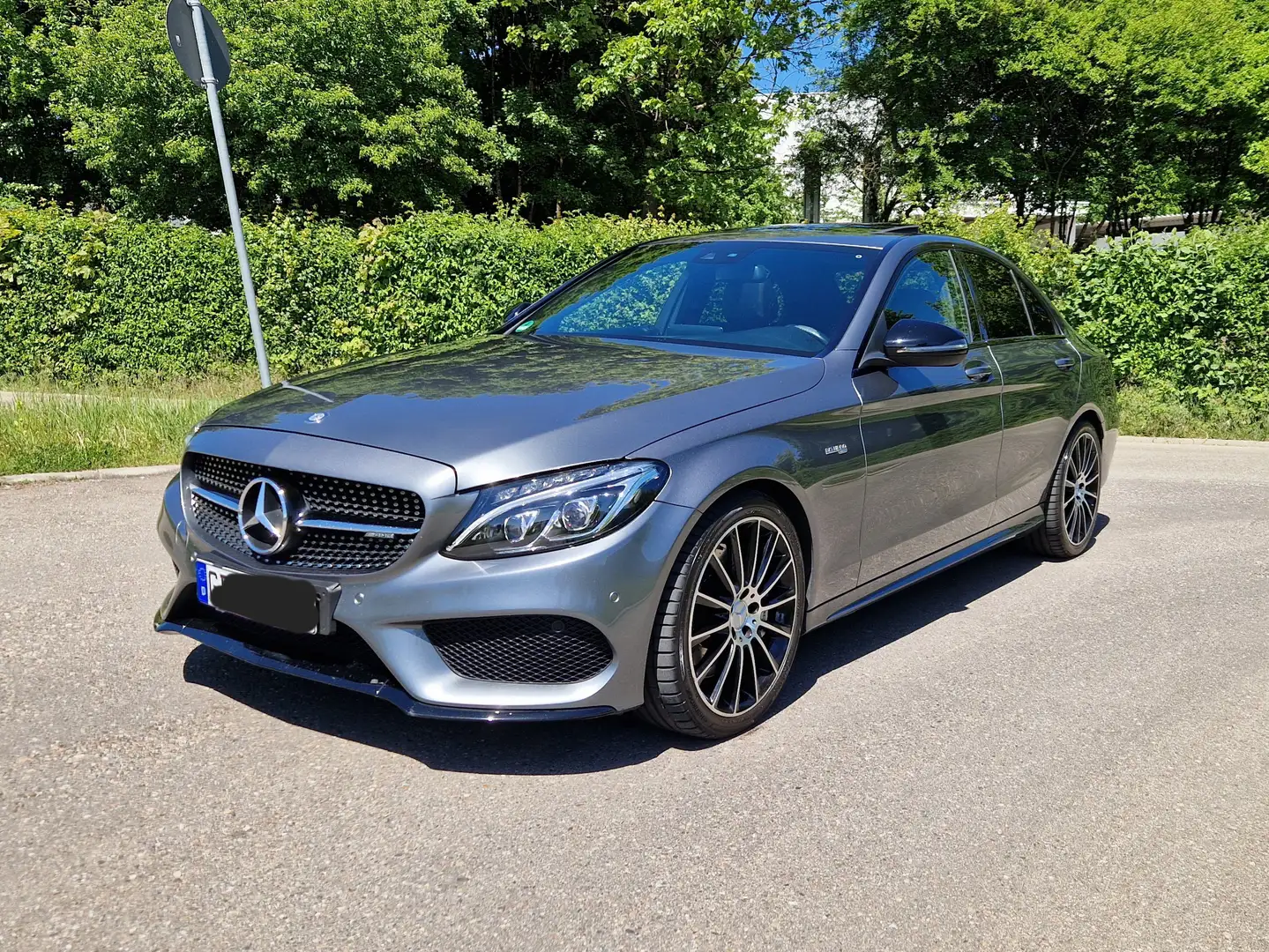 Mercedes-Benz C 43 AMG C-Klasse 4Matic 9G-TRONIC Grau - 1