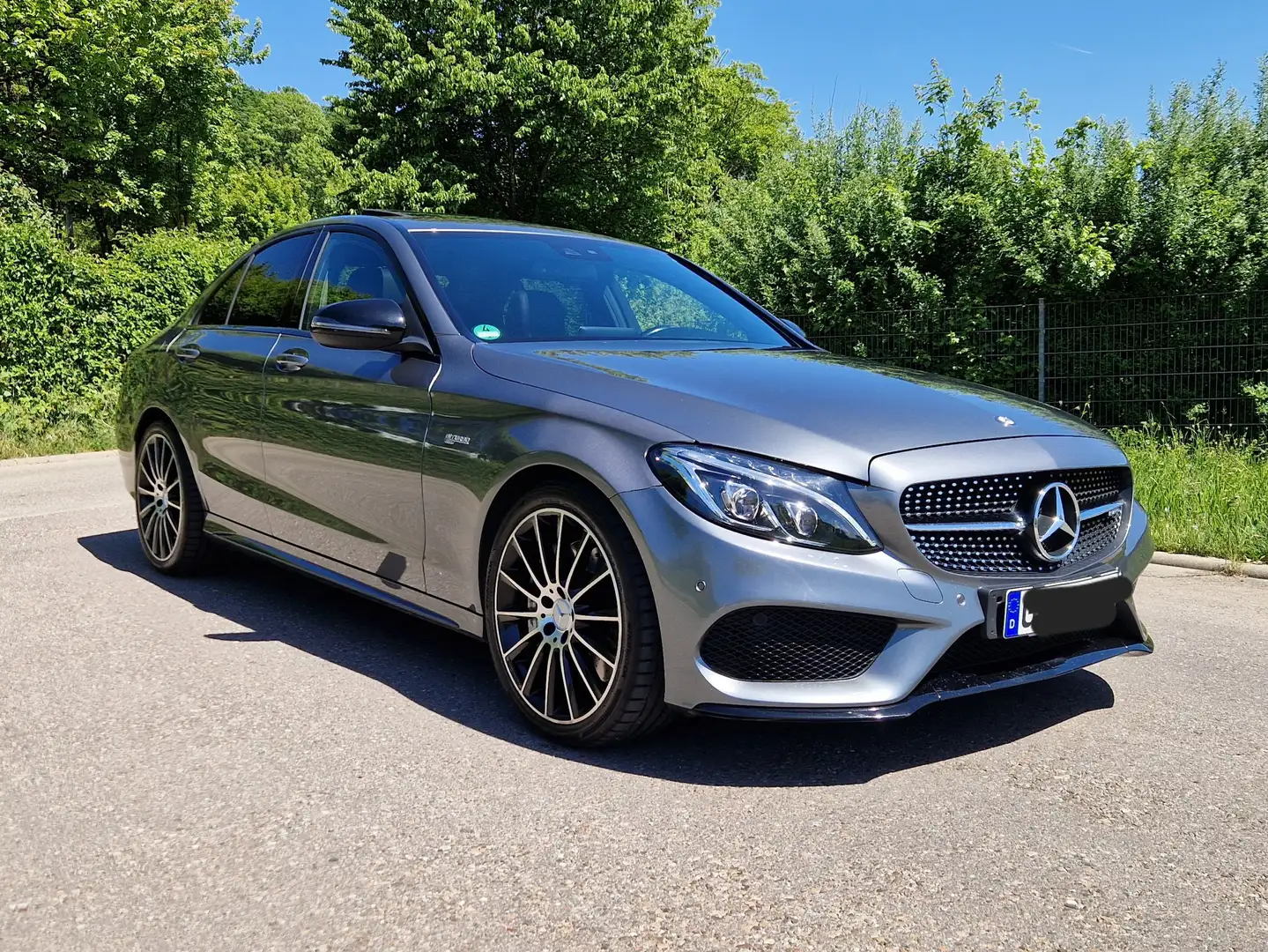 Mercedes-Benz C 43 AMG C-Klasse 4Matic 9G-TRONIC Grau - 2